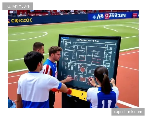 从绿茵场到裁判席：欧洲杯裁判的传奇生涯引关注